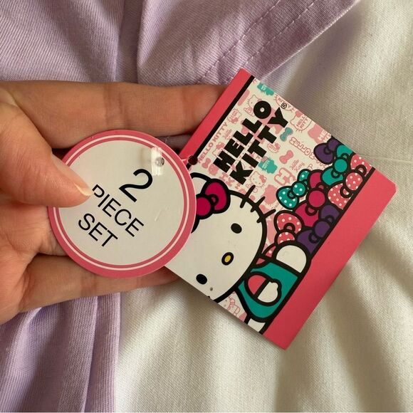 Sanrio Hello Kitty Lavender Shirt - Picture 4 of 8